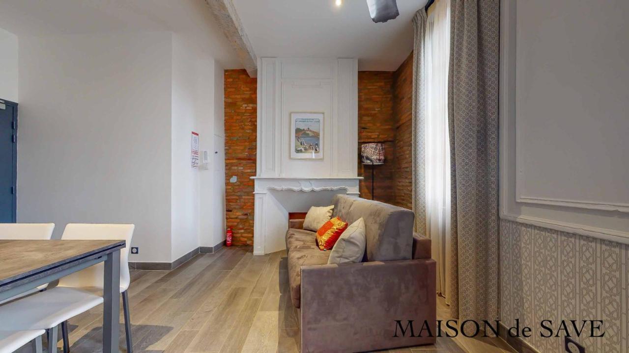 Maison De Save LʼIsle-Jourdain Zimmer foto